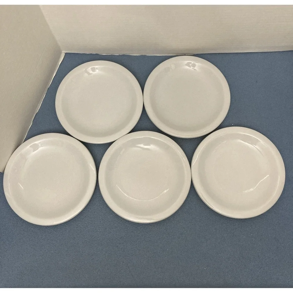 VTG Pottery Barn White Du Jour Suppertime 7 3/4
